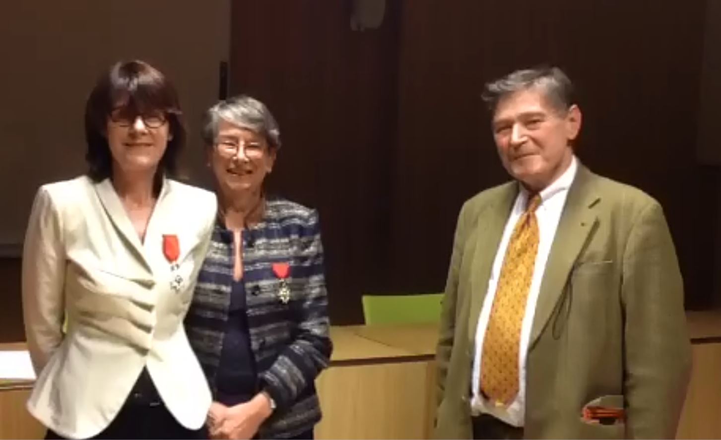 Christine Nougaret reçoit les insignes de chevalier de la Légion d'honneur