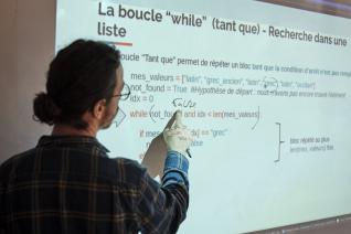 Digital humanities courses