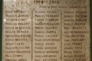 Plaque commémorative dans l’ancienne grande salle de cours de l’École