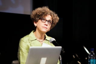 Johanna Drucker lors de la conference HyperStudio's Visual Interpretations 