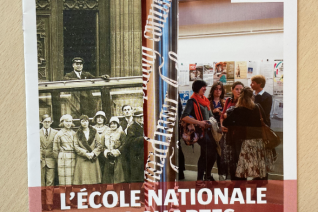 Couverture du tiré à part du magazine L’Histoire consacré à l’École