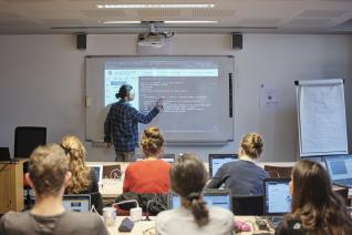 Cours d’humanités numériques