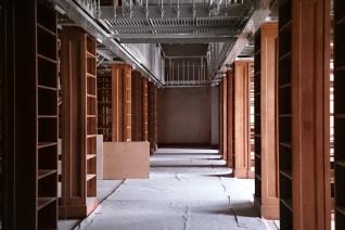 Image décorative : niveau 2 de la bibliothèque en chantier © Bibliothèque de l’École nationale des chartes - PSL