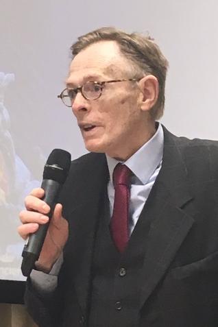 François Fossier à la bibliothèque de l'Université polytechnique des Hauts-de-France en 2017