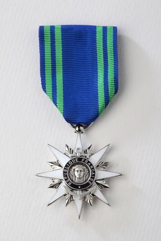 Croix de Chevalier de l’Ordre du Mérite Maritime Ordonnance