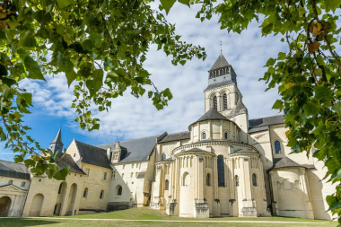 Image décorative : abbatiale, vue générale du chevet © Abbaye de Fontevraud - cl. Sébastien Gaudard