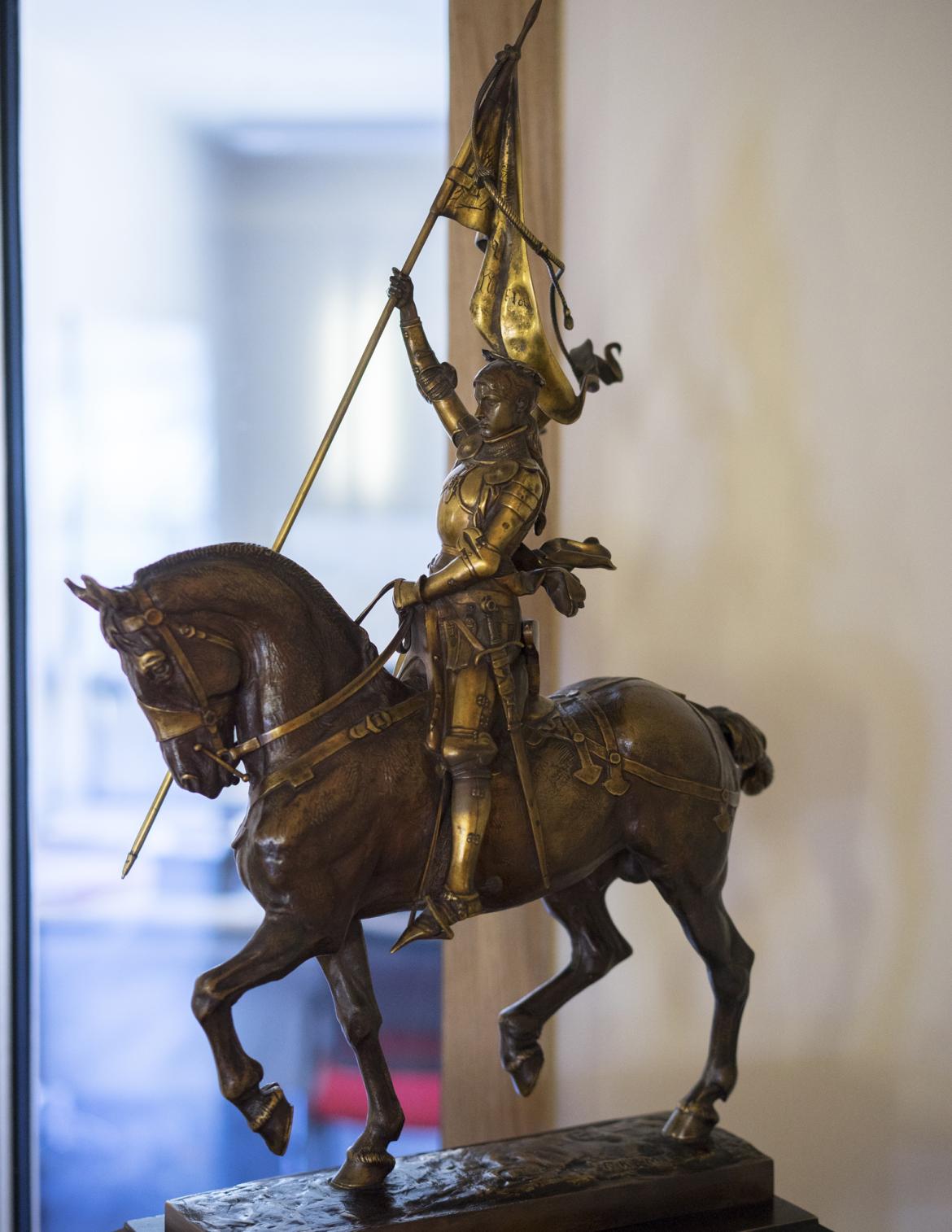 Image décorative : réduction en cuivre (1880) de la Jeanne d’Arc d’Emmanuel Frémiet © cl. Myr Muratet