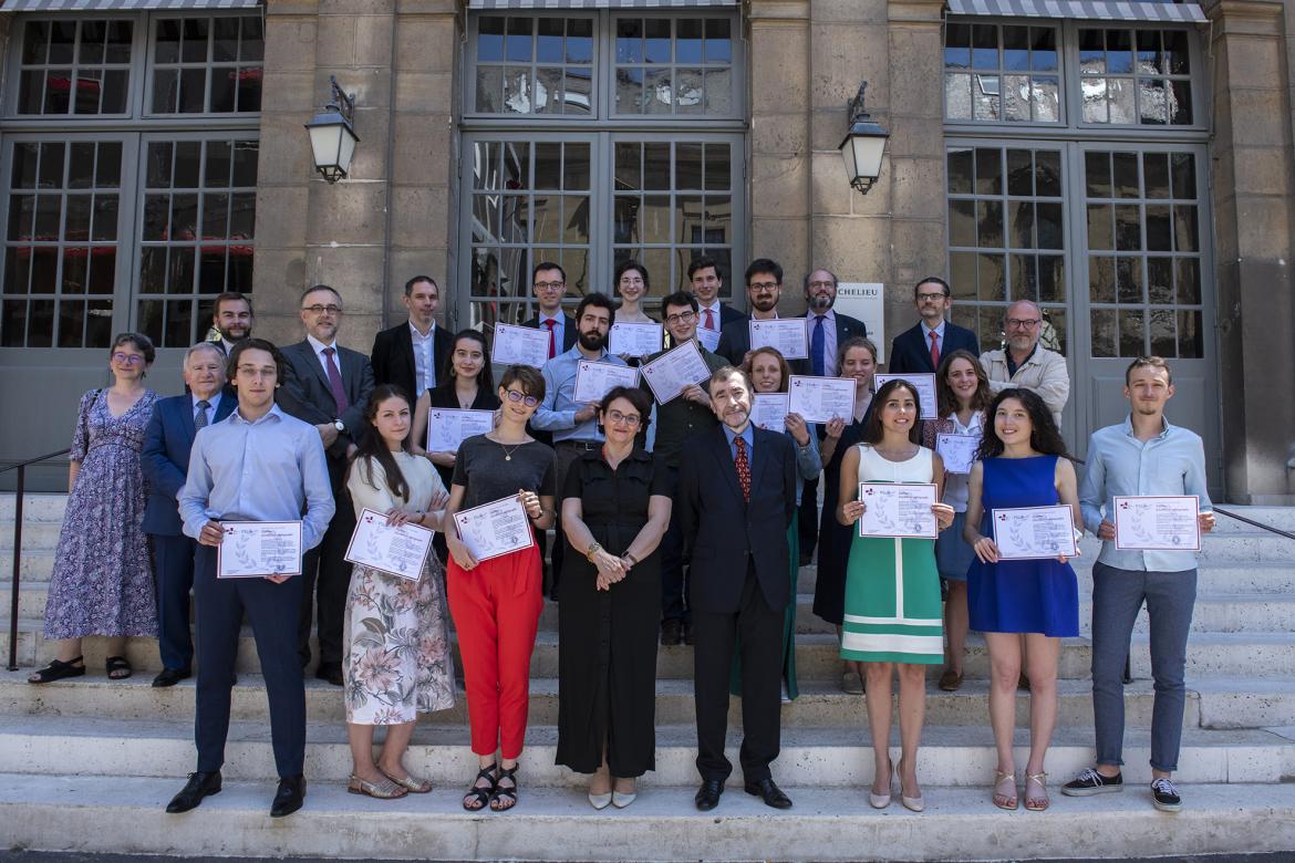 Cérémonie 2021 de remise des diplômes d’archiviste paléographe