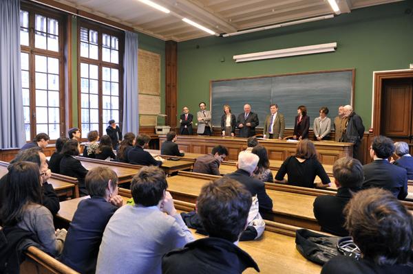 Les membres du jury à la tribune