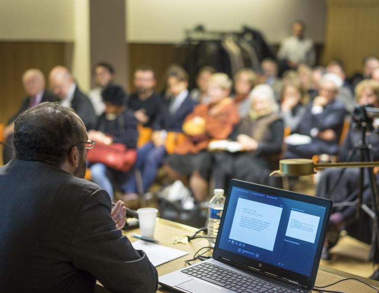 Conférence de François Ploton-Nicollet, professeur de Langue et littérature latines et de codicologie © École nationale des chartes - PSL - cl. Myr Muratet