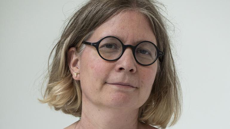Portrait d’Agnès Bos (prom. 1997), déléguée générale du CTHS
